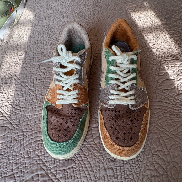 Multicolor Patchwork Sneakers - Picture 4 of 4